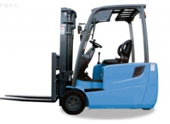 48V三支點(diǎn)電動(dòng)叉車