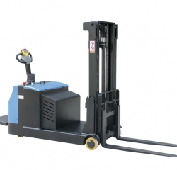 KLA10型 平衡重式電動(dòng)叉車（1T）