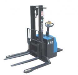 KLD寬腿型 電動(dòng)堆高車