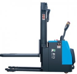 KLD10型 全電動(dòng)托盤堆垛車(1T)