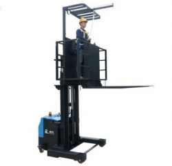 KLA-C型 高位揀選車