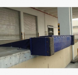 凱卓立臺(tái)邊式高度調(diào)節(jié)板