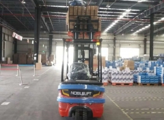 諾力三支點電動叉車-長沙諾力