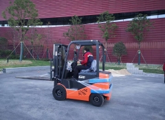 江西諾力叉車銷售租賃